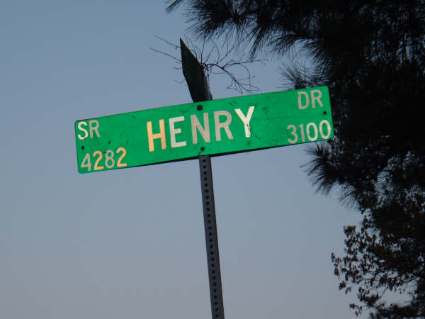 Henry Sign